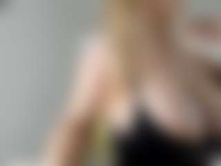 Ann's Live Sex Cam Show