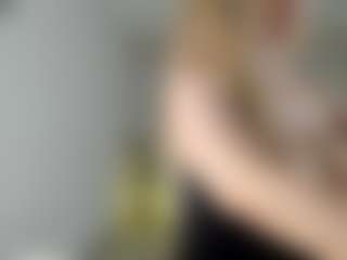 Ann's Live Sex Cam Show