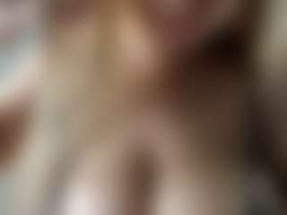 Ann's Live Sex Cam Show