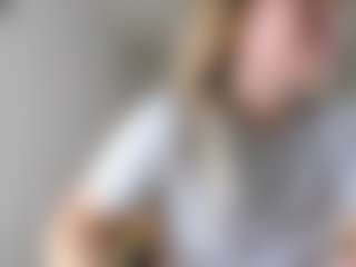 Live cam show with Ann - Tittyfuck on Camsoda