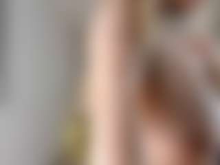 Live cam show with Ann - Interactivetoy Mature on Camsoda