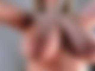 Ann's Live Sex Cam Show