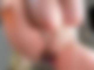 Ann's Live Sex Cam Show