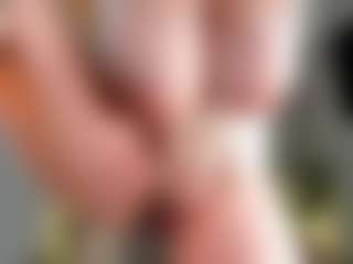 Ann's Live Sex Cam Show