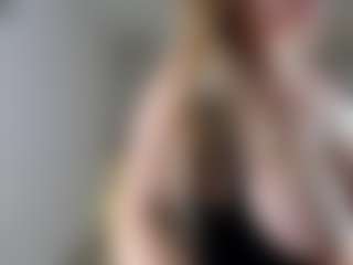 Ann's Live Sex Cam Show