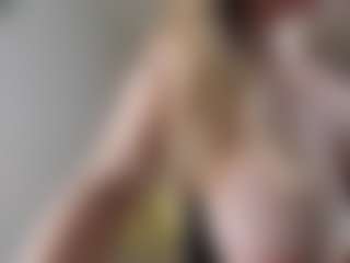 Ann's Live Sex Cam Show