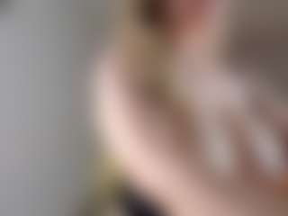 Ann's Live Sex Cam Show