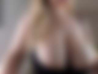 Ann's Live Sex Cam Show