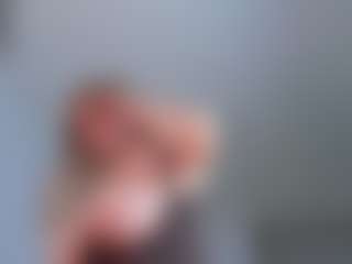 Ann's Live Sex Cam Show