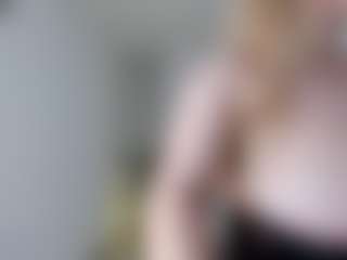 Ann's Live Sex Cam Show