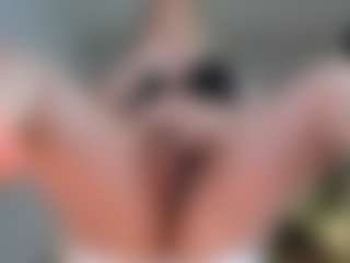 Ann's Live Sex Cam Show
