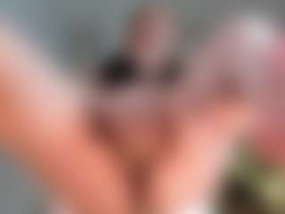 Ann's Live Sex Cam Show