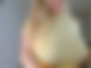 Ann's Live Sex Cam Show