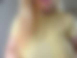 Ann's Live Sex Cam Show