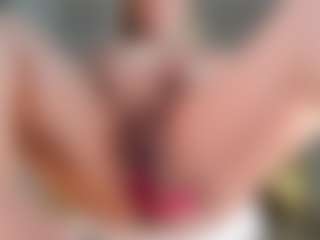 Ann's Live Sex Cam Show