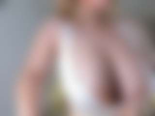 Ann's Live Sex Cam Show