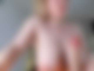 Ann's Live Sex Cam Show