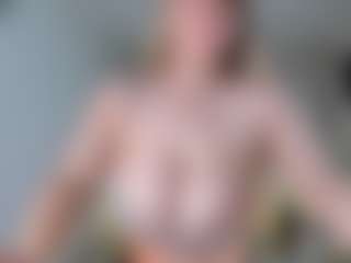Ann's Live Sex Cam Show