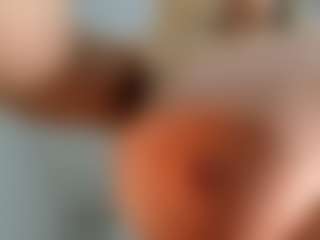 Live cam show with Ann - Blonde Hair HD on Fling VIP Chat