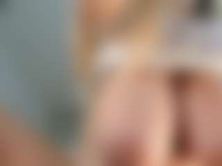 Ann's Live Sex Cam Show