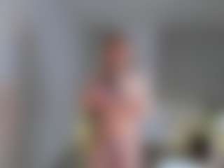Ann's Live Sex Cam Show