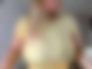 Ann's Live Sex Cam Show