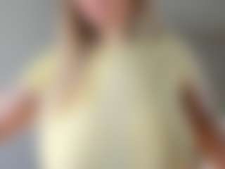 Live cam show with Ann - Lush MILF on fapnchat