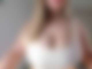 Live cam show with Ann - Thick on x69.live