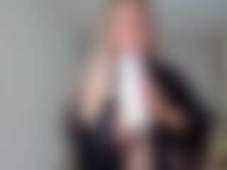 Ann's Live Sex Cam Show