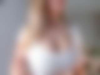 Ann's Live Sex Cam Show
