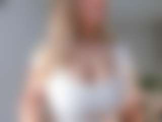 Ann's Live Sex Cam Show