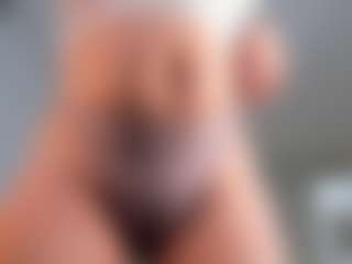 Ann's Live Sex Cam Show