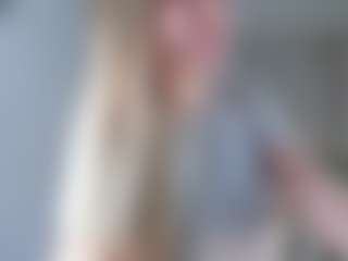 Live cam show with Ann - Brown Eyes MILF on Camsoda