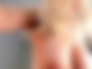 Ann's Live Sex Cam Show