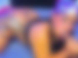 Live cam show with megandavidson - Flashing on SpankPalCams