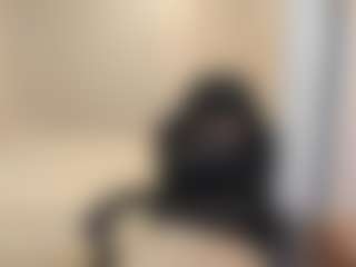 Live cam show with miiabanks - Brown Eyes MILF on Mixed Magazine Live