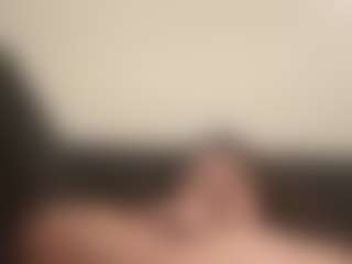 Live cam show with babygee713 - Latina on Chatstar