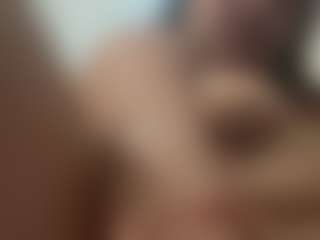 babygee713's Live Sex Cam Show