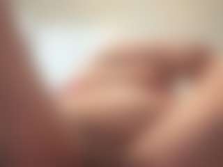 babygee713's Live Sex Cam Show