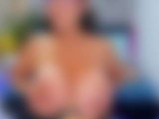 Live cam show with TefaVega - Toys on 1on1-livenow