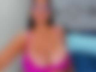 Live cam show with TefaVega - Gagging on fapnchat
