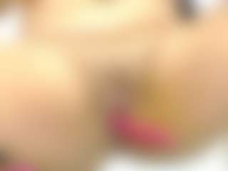 squirth MILF webcam performer live streaming