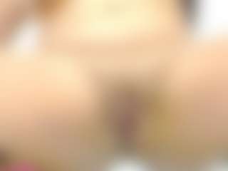 squirth MILF webcam performer live streaming