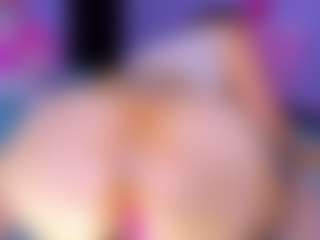 Live cam show with Shantall - Orgasm on Camsoda