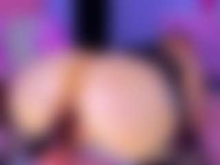 Live cam show with Shantall - Pornstar BBW on camwithhim.com