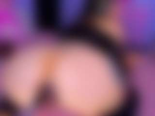 Live cam show with Shantall - Anal Lovense on Cam Slut