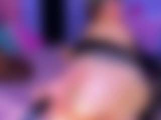 Live cam show with Shantall - Wet on Camsoda