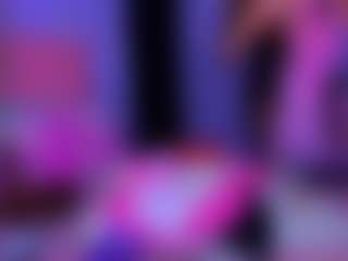 Live cam show with Shantall - Brown Eyes Curvy on Camsoda
