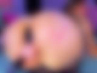 Live cam show with Shantall - Spy Latina on SmokeAndPoke