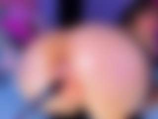 Live cam show with Shantall - Big Ass on Fling VIP Chat